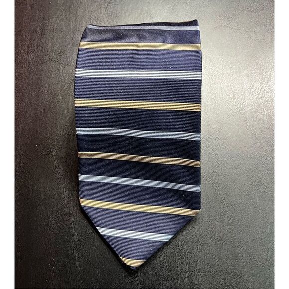 Brooks Brothers tie - Picture 1 of 4